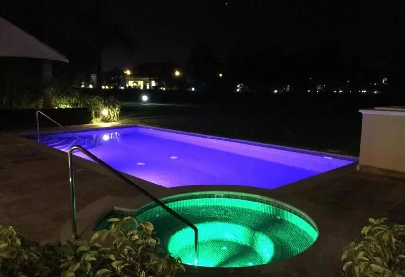 Pueblo Bonito Emerald Luxury Villas & Spa All Inclusive