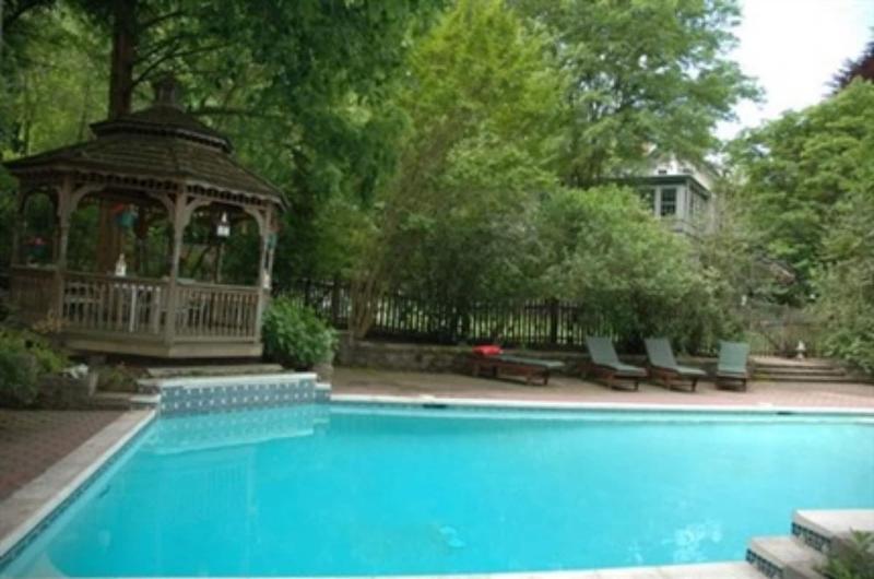 Wayne Bed & Breakfast Inn