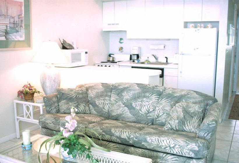 Apollo On The Beach Resort