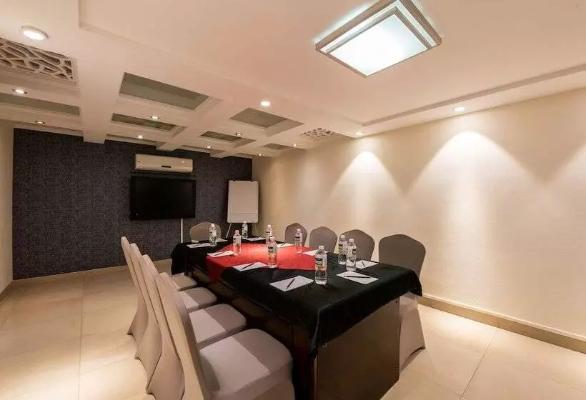 Click Hotel Nashik