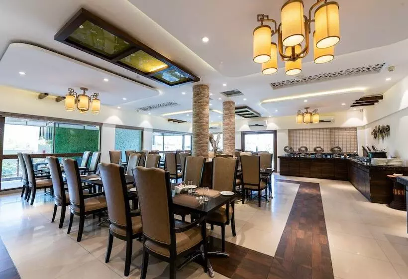 Click Hotel Nashik