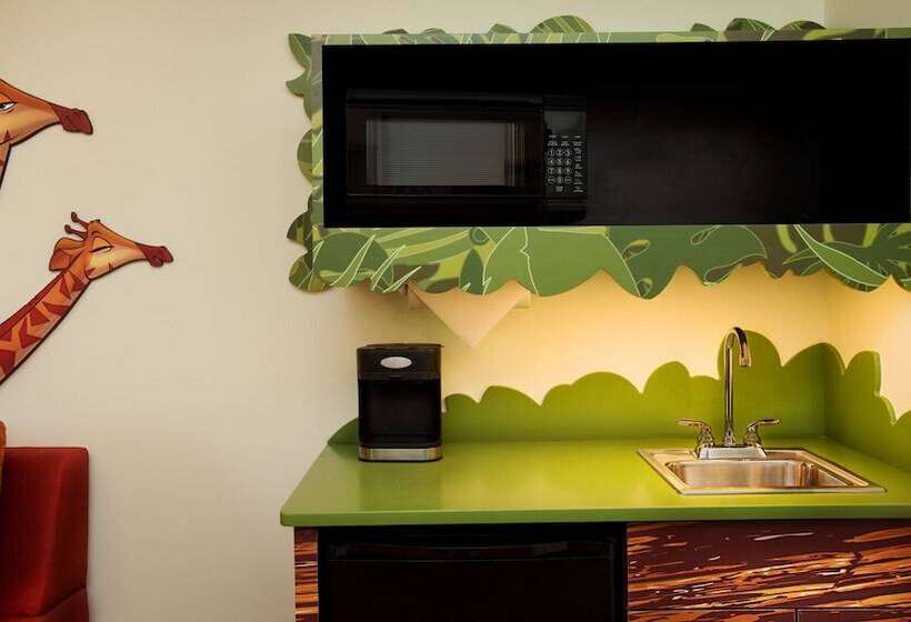 Disney S Art Of Animation Resort