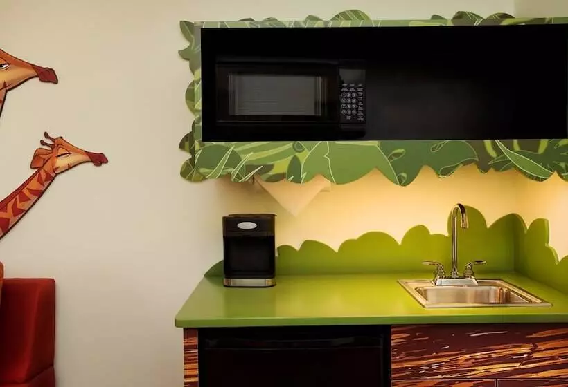 Disney S Art Of Animation Resort