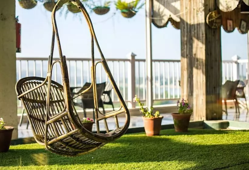 Отель Ellbee Ganga View