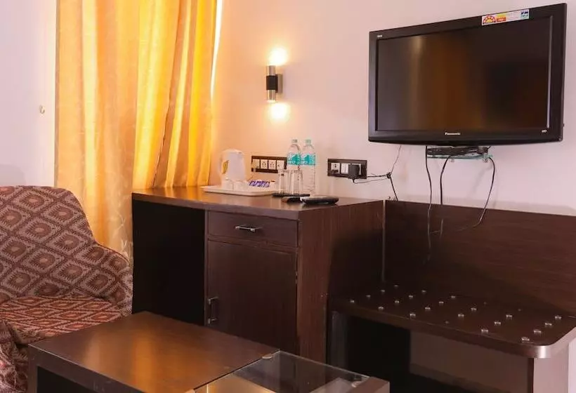 Hotel Mandiram Palace