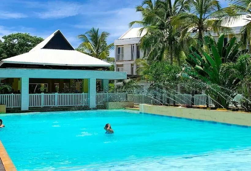 Отель On Vacation Blue Cove