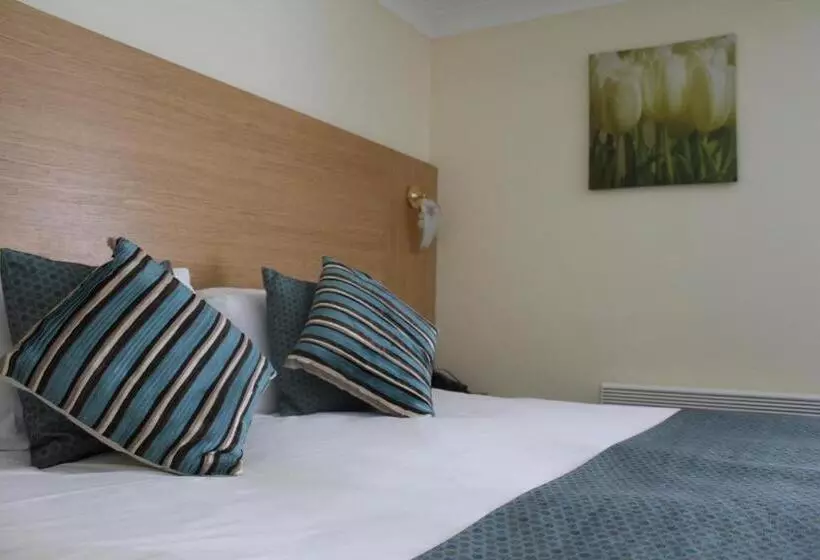 Сельский отель Old Rectory Hotel, Crostwick