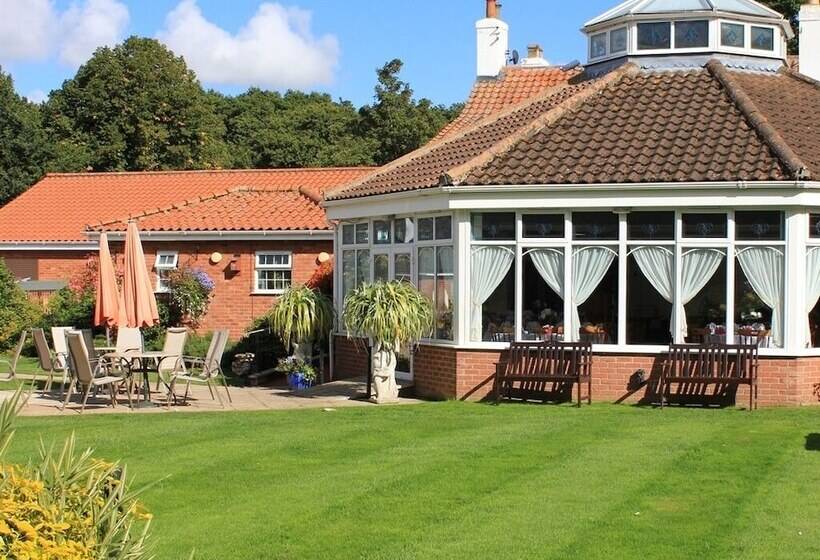 فندق ريفى Old Rectory Hotel, Crostwick