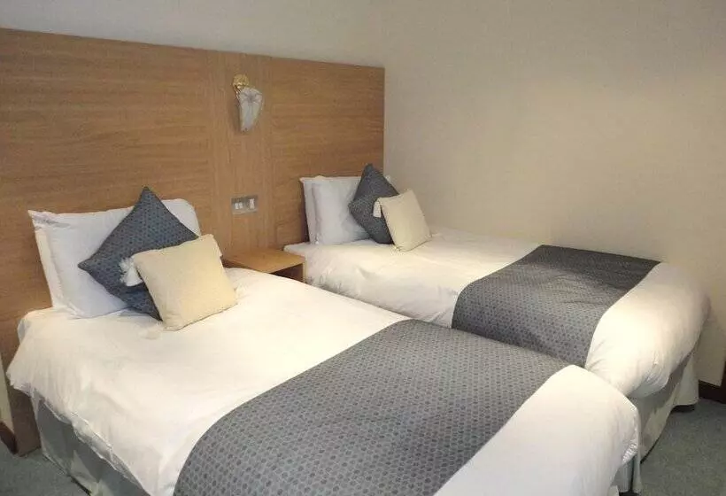 Сельский отель Old Rectory Hotel, Crostwick