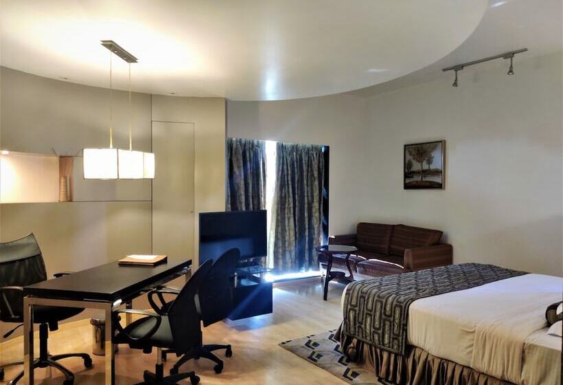 فندق Satkar Residency