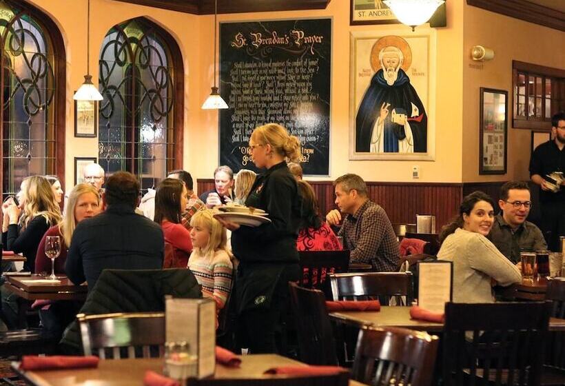 فندق St. Brendan's Inn