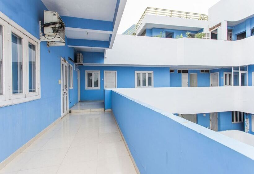 هتل Surana Palace