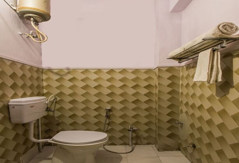 هتل Surana Palace