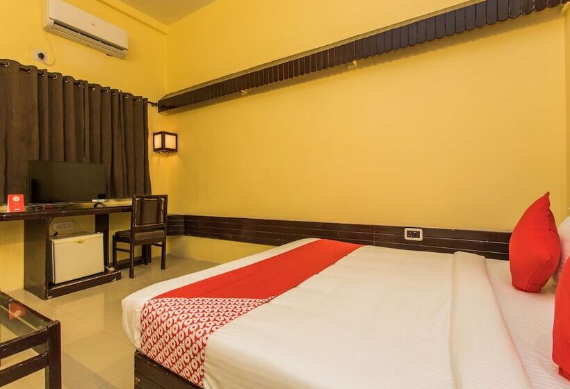 هتل Surana Palace