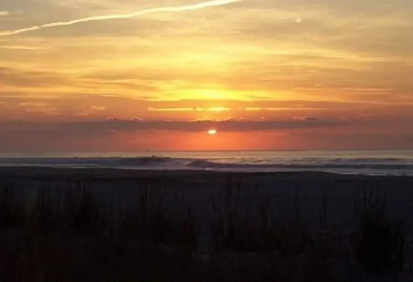 Отель Carisbrooke Inn Bed & Breakfast