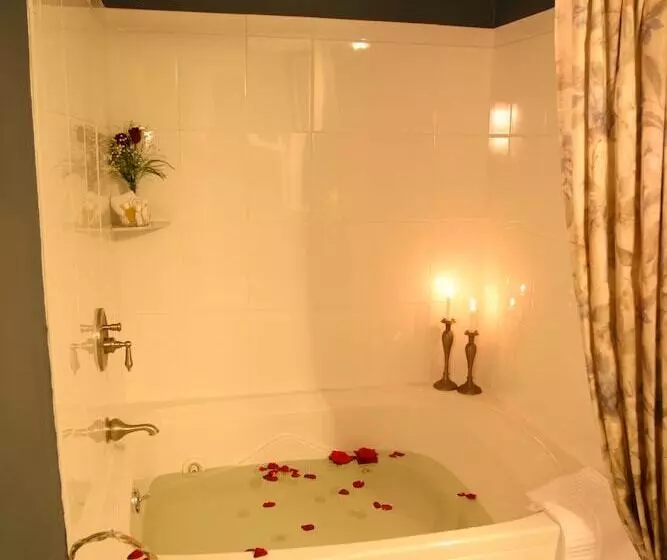 Отель Carisbrooke Inn Bed & Breakfast