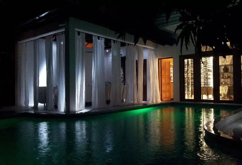 호텔 The Governor's House