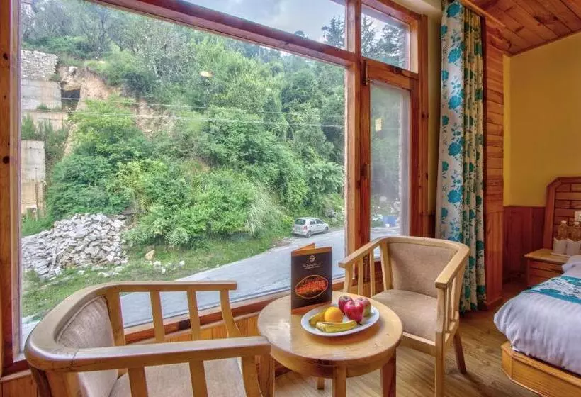 هتل The Holiday Resorts And Cottages