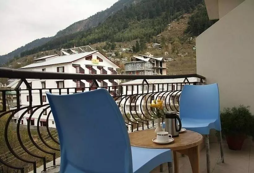 هتل The Royal Regency Manali