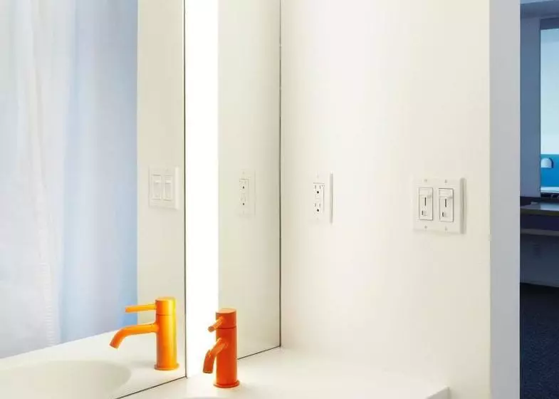 Отель The Standard Hollywood