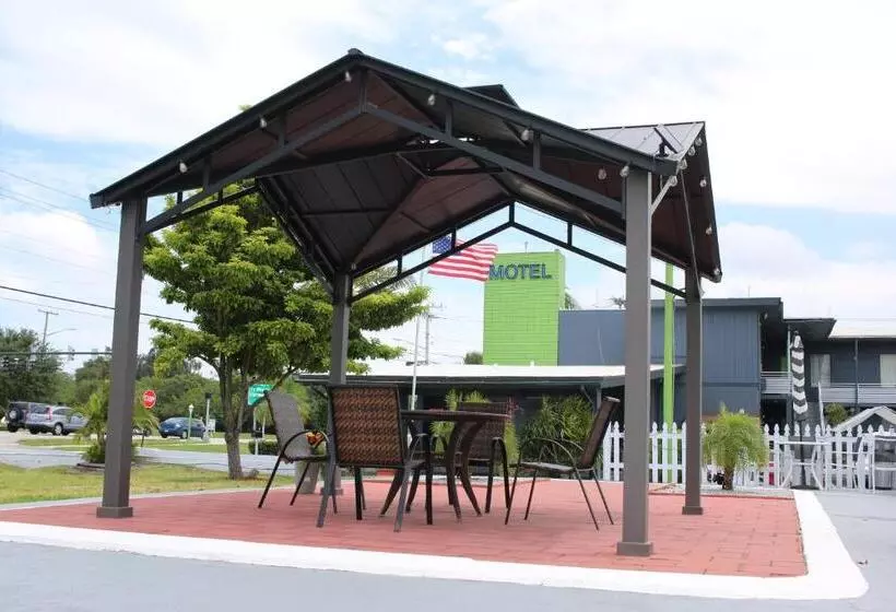 ホテル Travel Inn Fort Pierce