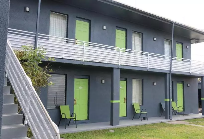 ホテル Travel Inn Fort Pierce