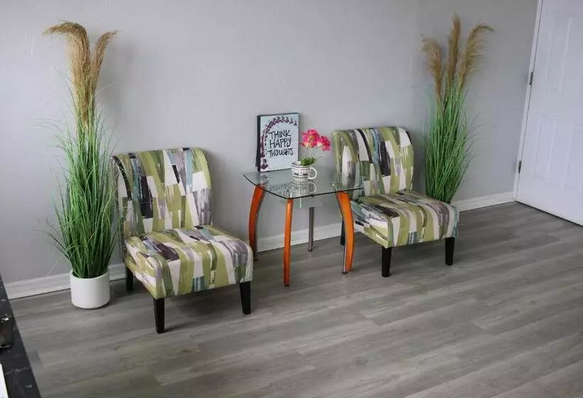 ホテル Travel Inn Fort Pierce