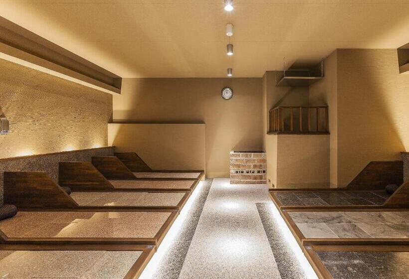 Отель Ooedo Onsen Monogatari Premium Saiki Bekkan