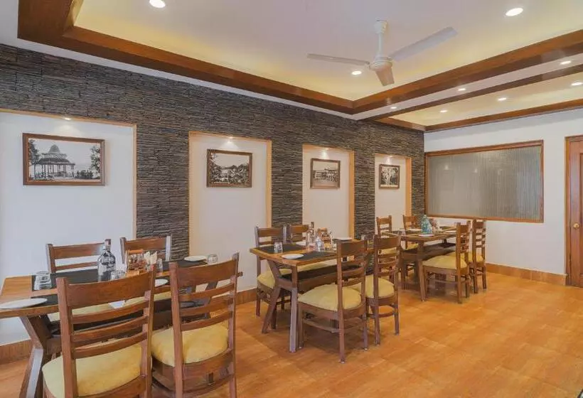 ホテル Zone Connect By The Park Mussoorie