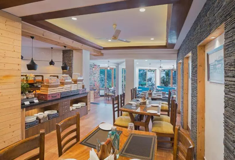 ホテル Zone Connect By The Park Mussoorie