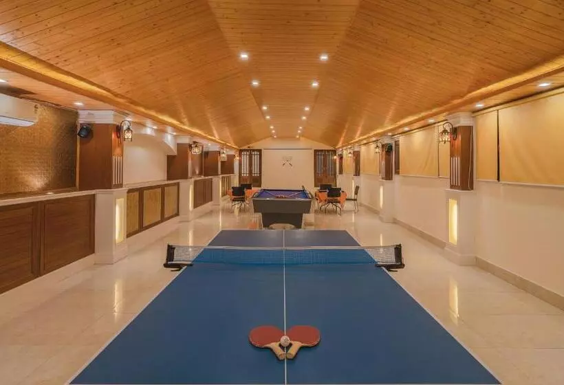 ホテル Zone Connect By The Park Mussoorie