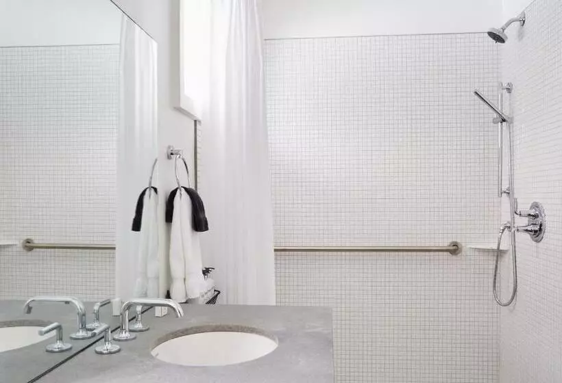 فندق على الطريق Bluebird Spa City Motor Lodge