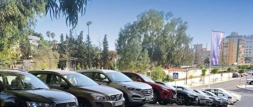 Apartamentos Turísticos La Mundial