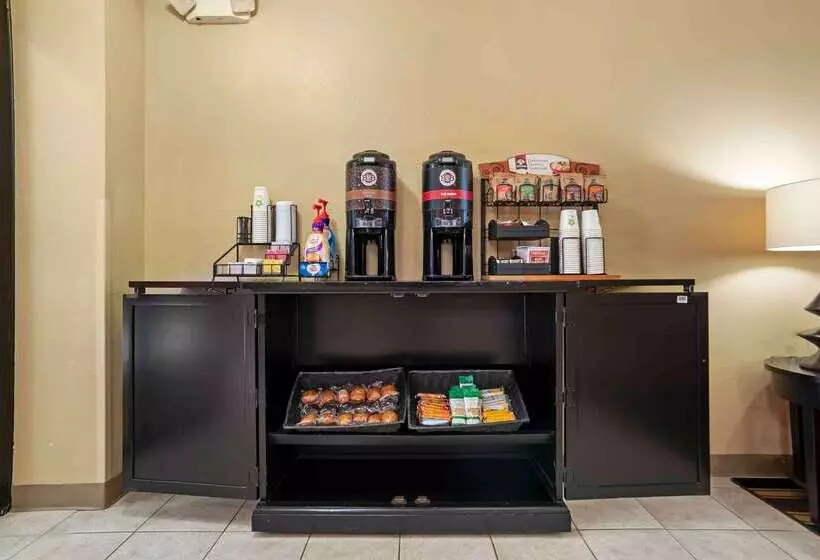 Extended Stay America Suites  Tallahassee  Killearn