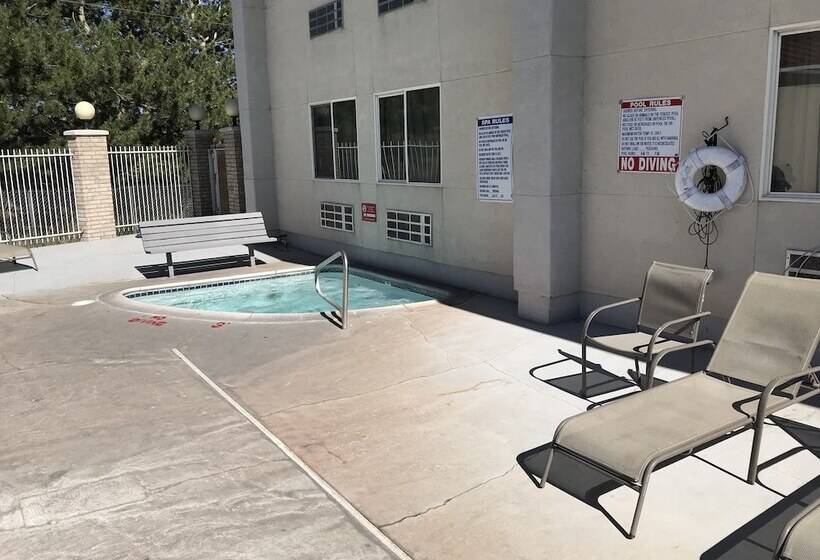 فندق Americas Best Value Inn Cedar City