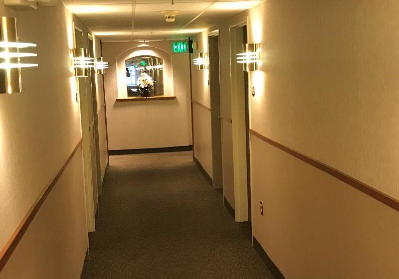 فندق Americas Best Value Inn Cedar City