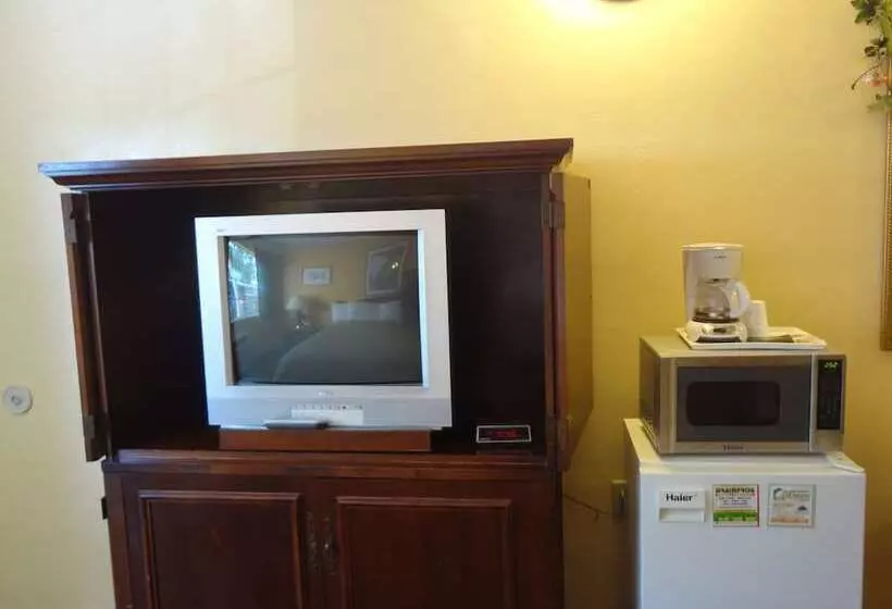 هتل Budget Inn Of America