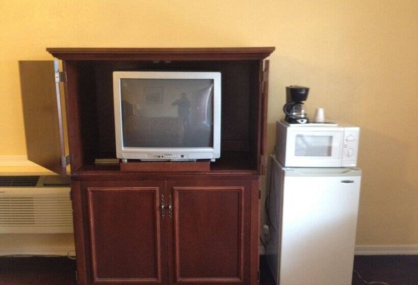 Otel Budget Inn Of America