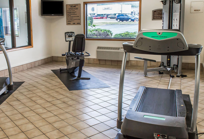 Отель Quality Inn Greensburg