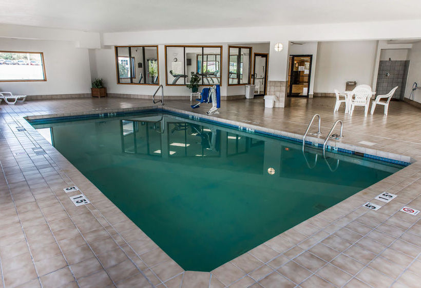 Отель Quality Inn Greensburg