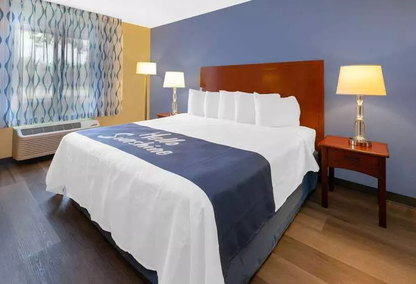 호텔 Days Inn By Wyndham Milan Sandusky South