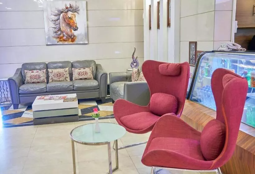 Отель Grand Square