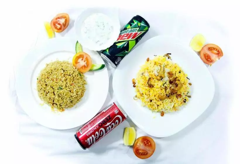 Отель Grand Square