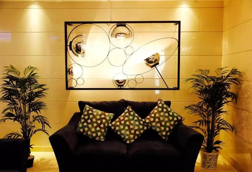 Отель Grand Square