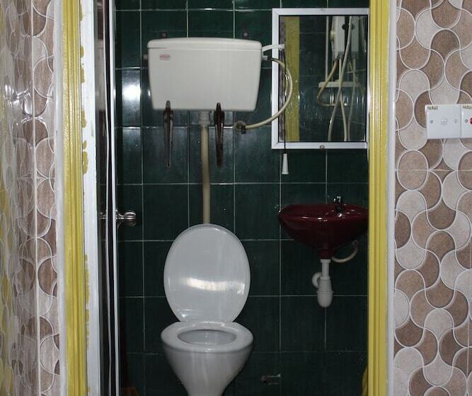 Отель Sungai Besi