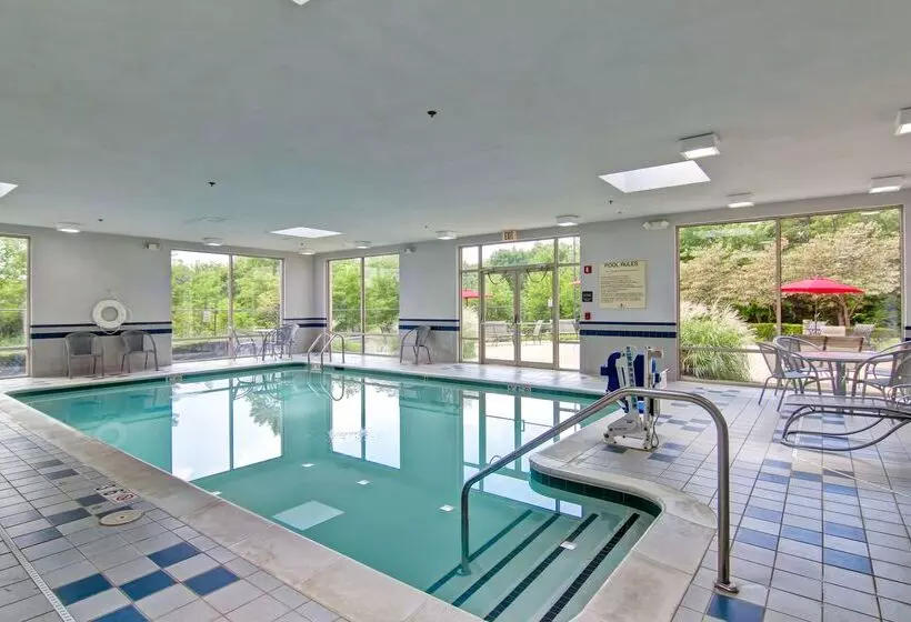 호텔 Hampton Inn & Suites Leesburg