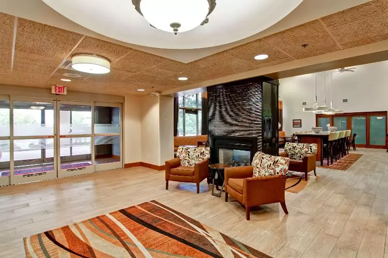 호텔 Hampton Inn & Suites Leesburg