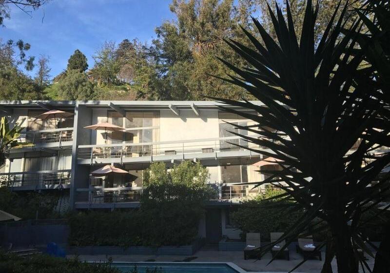 هتل Highland Gardens