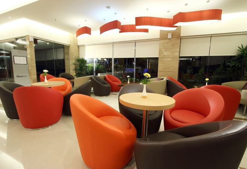 Отель Ibis Balikpapan