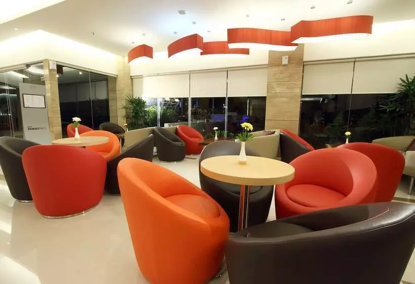 ホテル Ibis Balikpapan